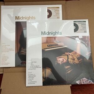 2 Taylor Swift BRAND NEW Special Edition Midnights Vinyl Jade Green and Mahogany